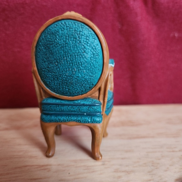 Mini Clock / Chair - Picture 3 of 6